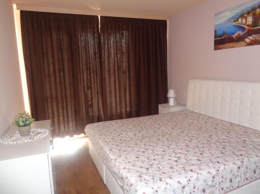 Home Relax Varna Ngoại thất bức ảnh